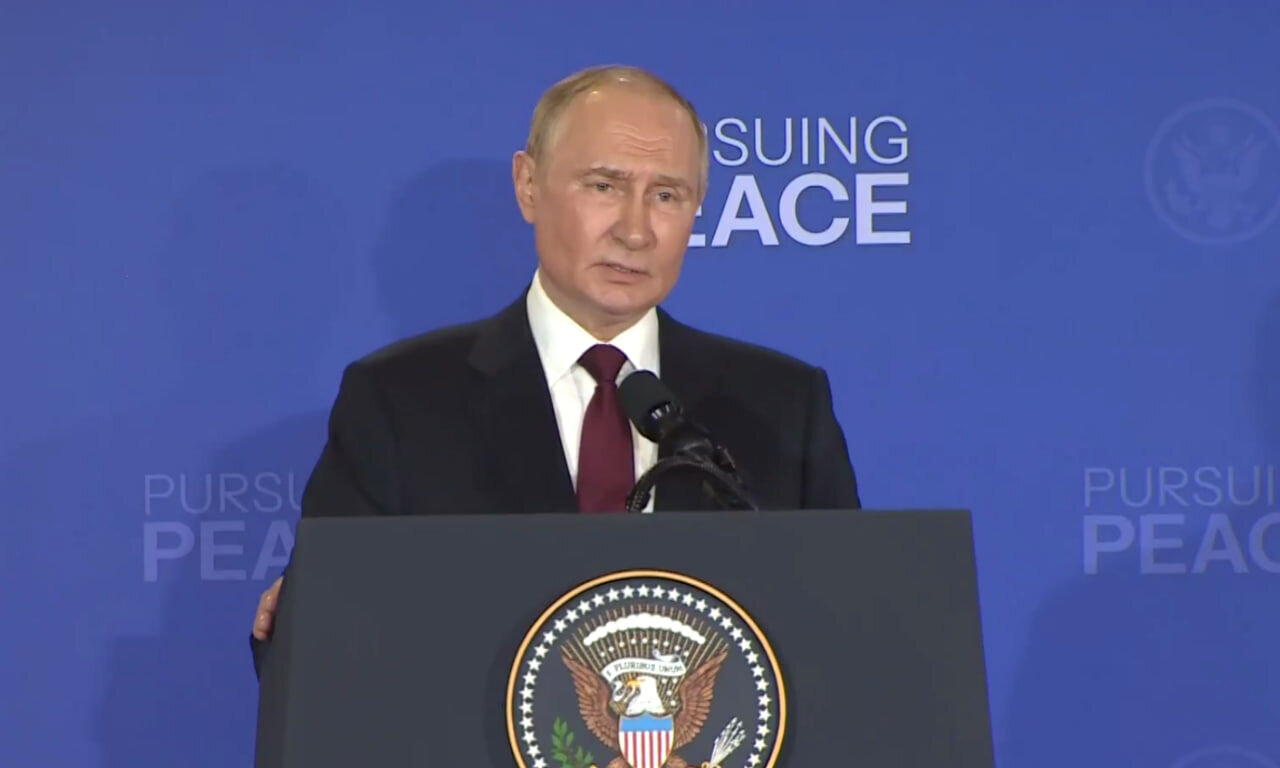 پوتین: نوری در انتهای تونل روابط روسیه و آمریکا پدیدار شده است،این ویژگی‌های رهبری خوب ترامپ است