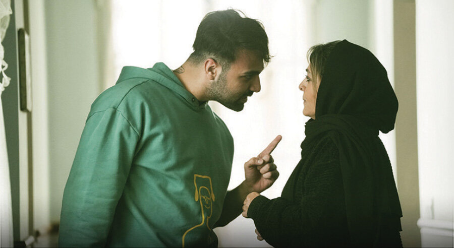 در این دو سریال نمایشخانگی، حرمت پدرومادر را از بین برده اید در این دو سریال نمایشخانگی، حرمت پدرومادر را از بین برده اید