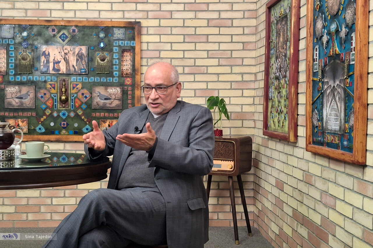 مرعشی: با این فرهنگ دوگانه که برخی مردم منتظر سرنگونی جمهوری اسلامی باشند و جمهوری اسلامی هم فکر کند با بازداشت و حصر می شود کشور اداره کرد، جلو برویم